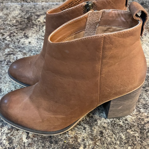 BP Brown Boots Size 8 1/2 - Picture 4 of 9